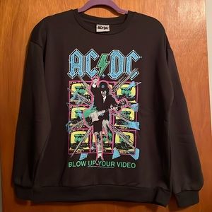 AC/DC Women’s Sweatshirt 🆕